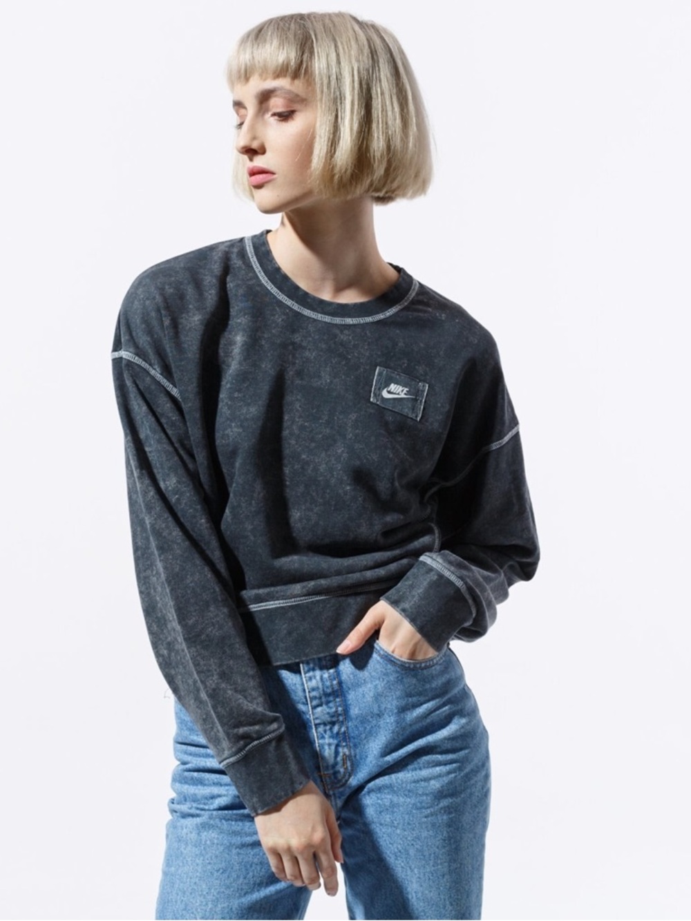 Nike Mineral Wash Gray Crewneck Sweatshirt/E100